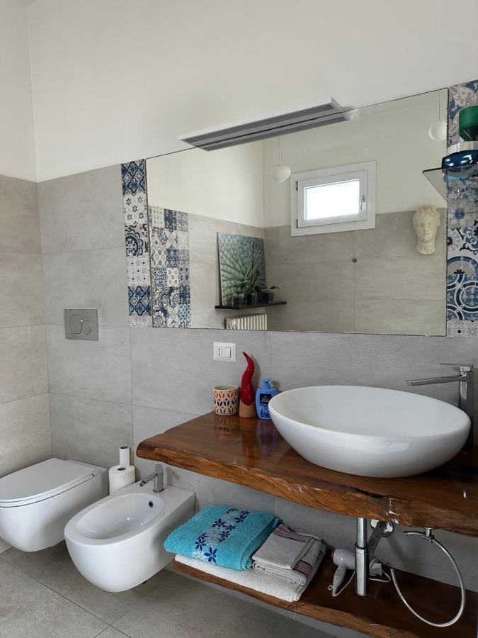 Charming Apt With Baroque View - Лече Екстериор снимка