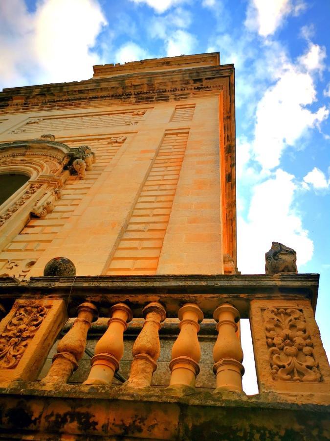 Charming Apt With Baroque View - Лече Екстериор снимка