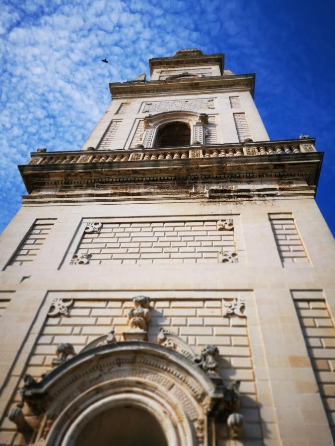 Charming Apt With Baroque View - Лече Екстериор снимка